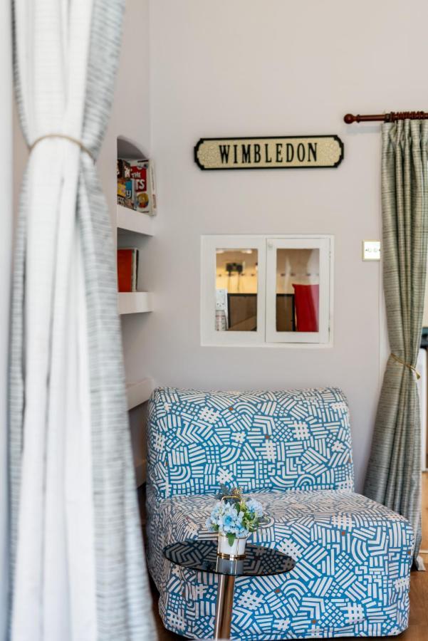 Lovely Garden Apartment In Wimbledon Town Centre With Private Parking By Wimbledon Holiday Lets London Kültér fotó